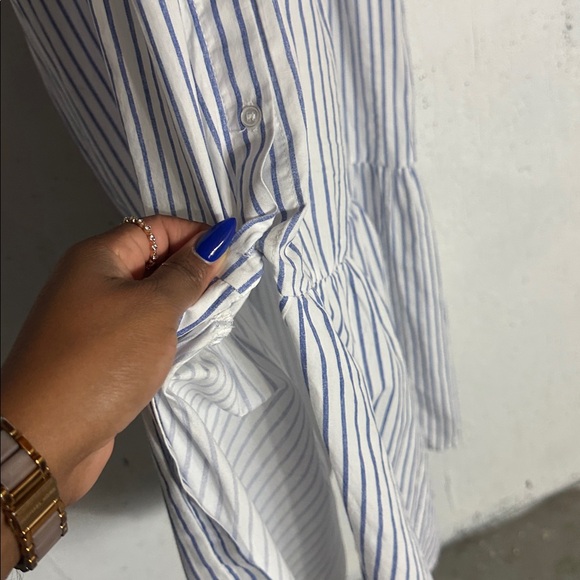 Chic Striped High Low Dress in White and Gray, XL Fits M/L - Picture 8 of 10